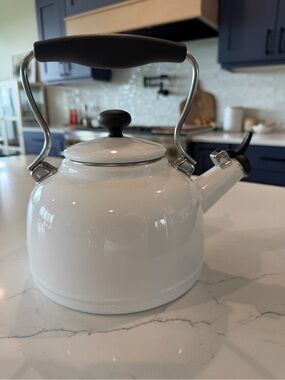 Classic White Stovetop Whistling Kettle
